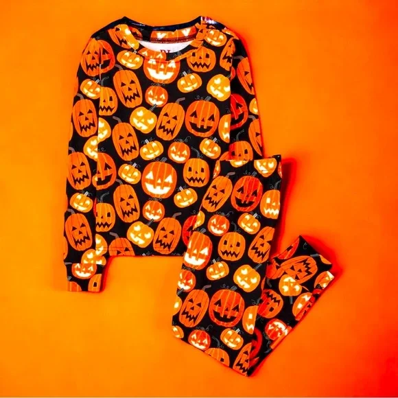 2for1 NEW KIDS HALLOWEEN PJs sizes 8 and 10 - Picture 1 of 3